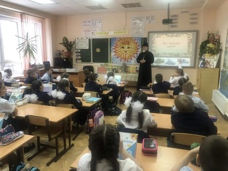 �������