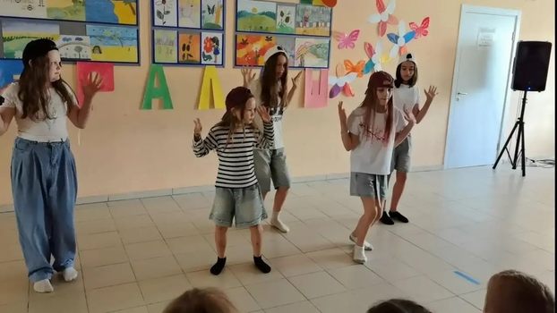 ������
